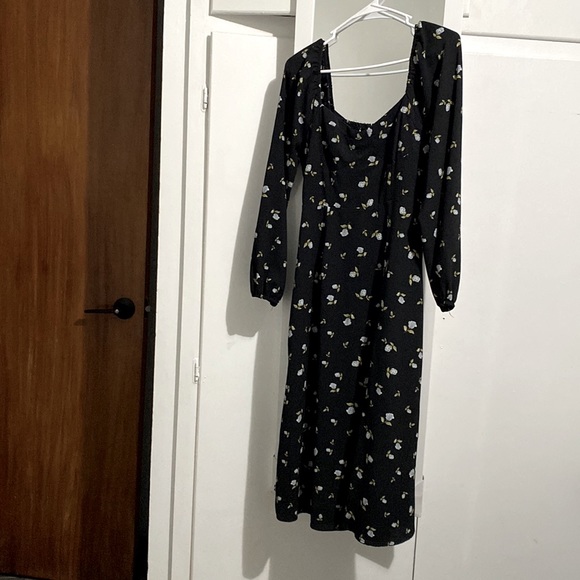 Forever 21 Dresses & Skirts - Forever 21  Black with baby blue flowers midi dress